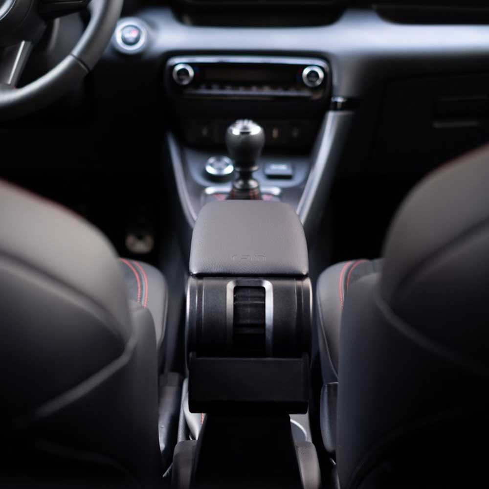 Peugeot 208 Armster 3 könyöklő 2012-2019 Bőr