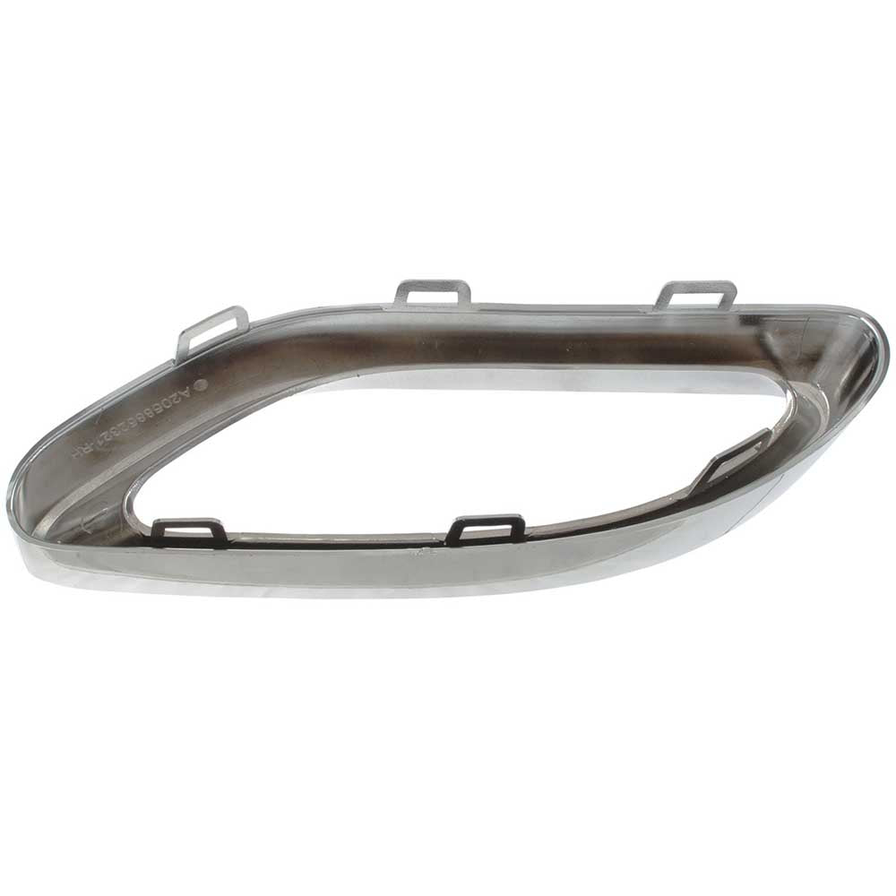 Mercedes GLB-class X247 AMG kipufogóvég borítás jobb 2019–