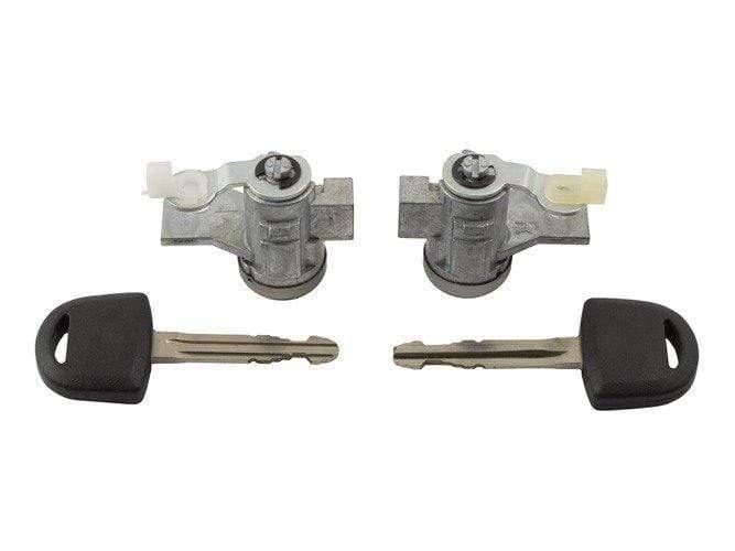 Isuzu D-MAX I első ajtó jobb és bal oldali zárbetét, zárhenger készlet 2 db-os