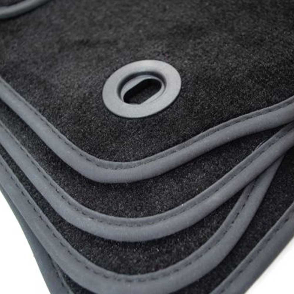 Toyota Auris szövetszőnyeg 2012-2018