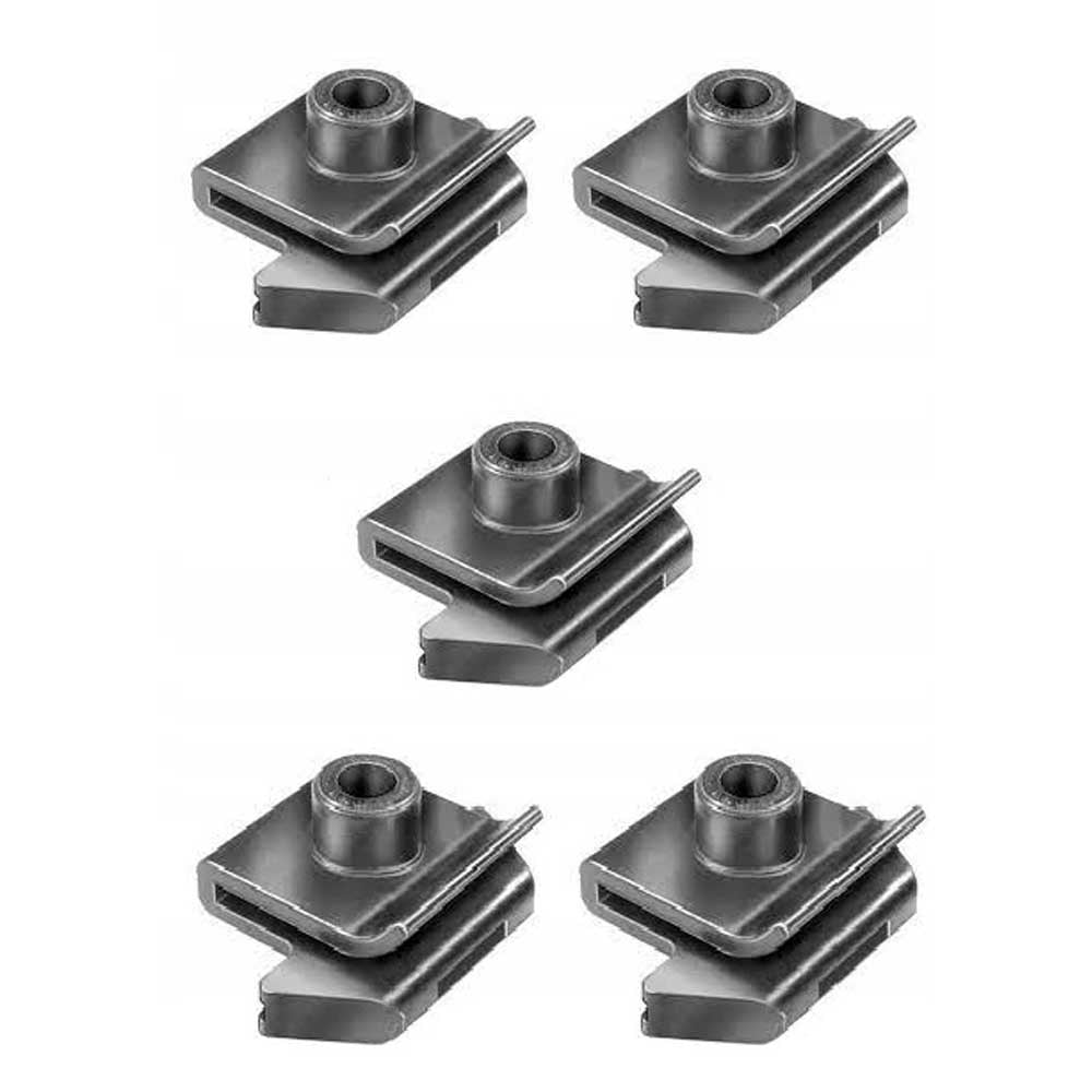 Nissan Patrol GR V kerékjárati dobbetét rögzítő patent szett 1998-2008