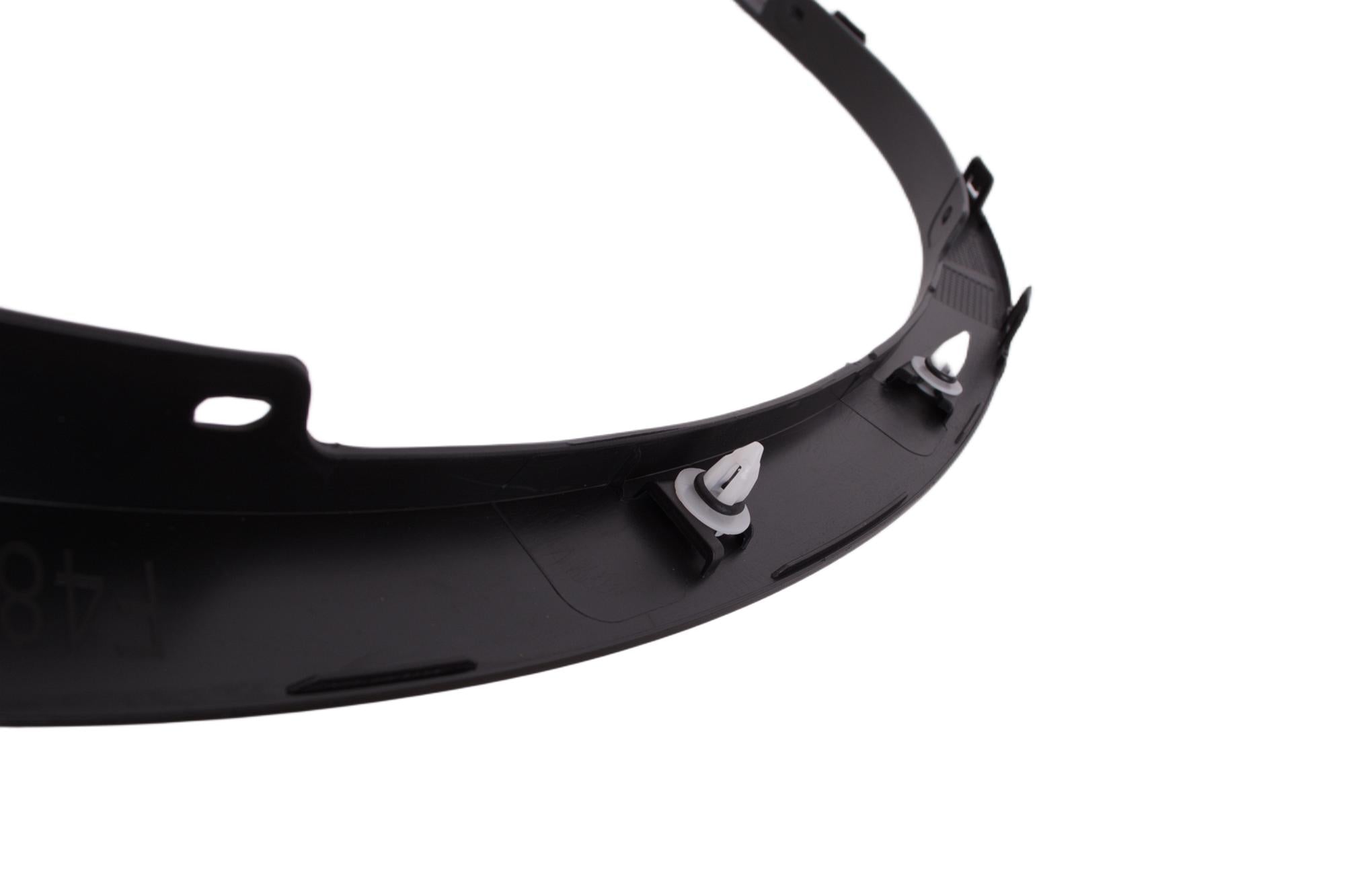 BMW X1 F48 2014-2022 jobb első sárvédőív díszburkolat