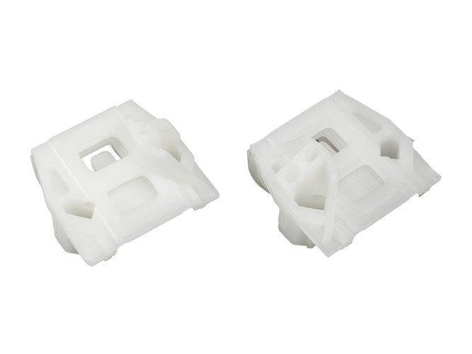 Seat Cordoba II ablakemelő csúszka, 2 db