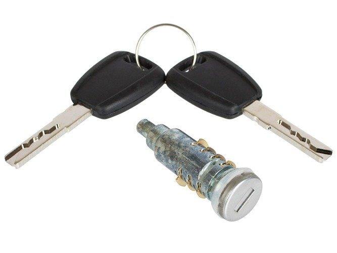 Lancia Ypsilon zárbetét, zárhenger készlet jobb vagy bal oldal