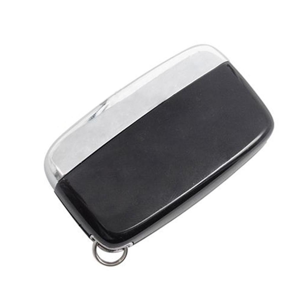 Fekete, krómozott 5 gombos Land Rover kulcs, kulcsház hátulja.