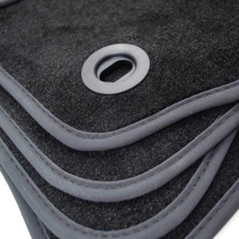 Mercedes CLA C118 szövetszőnyeg 2019-