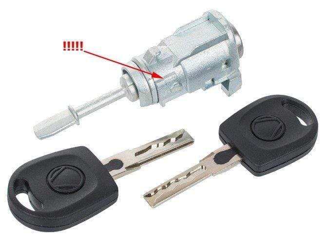 VW Lupo első ajtó zárbetét, zárhenger bal oldal